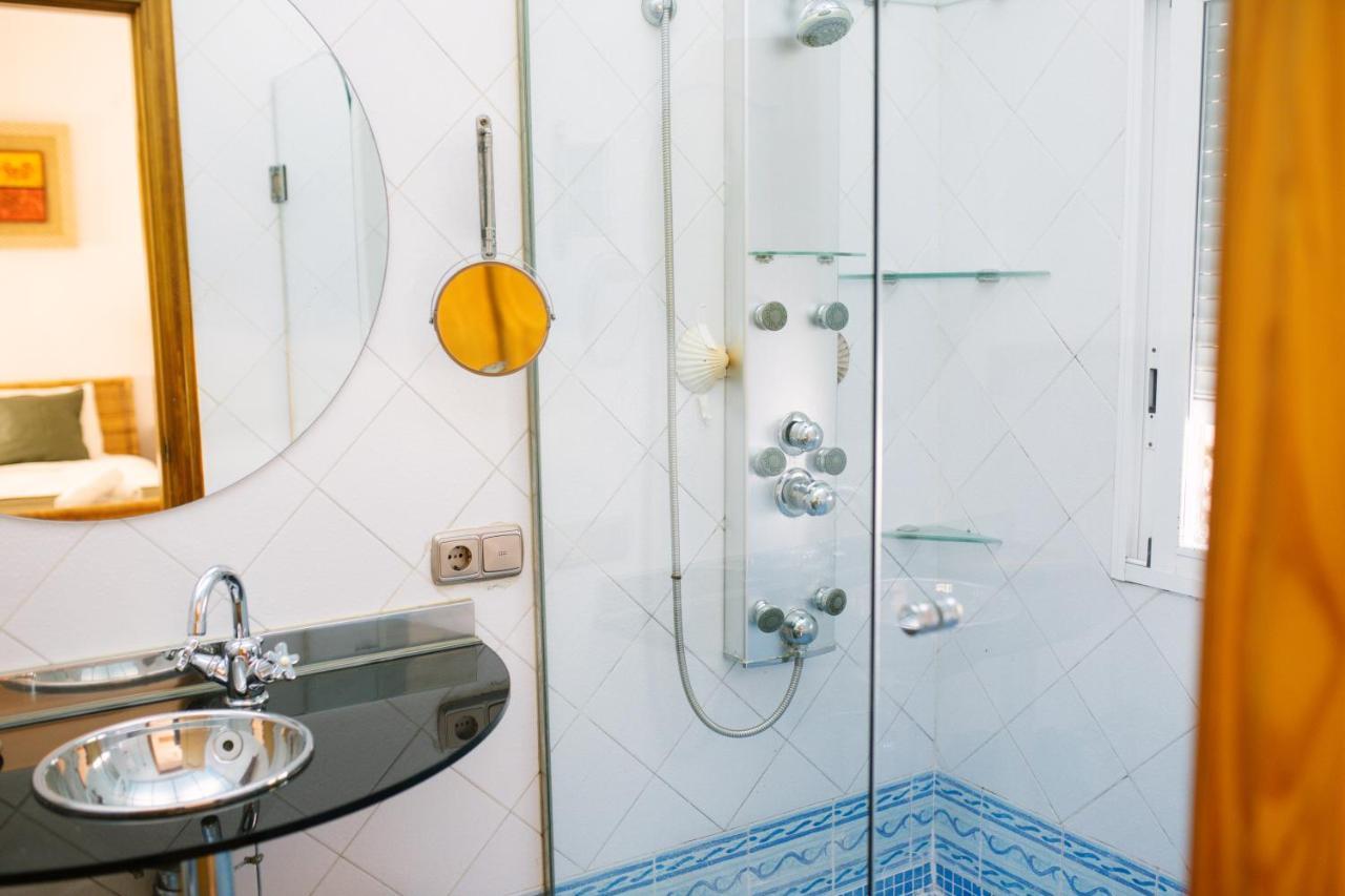 Casa Luxury "El Olivo De Cordoba" Con Jacuzzi Y Parking Privado Guest House Exterior photo